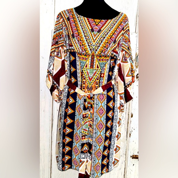 Chelsea & Violet Dresses & Skirts - 🌼BOHO HIPPIE‎ Style Knee Hem Abstract Print Dress by Chelsea & Violet🌼